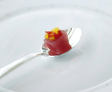 Off Premise Catering photo catering spoon - Off Premise Catering